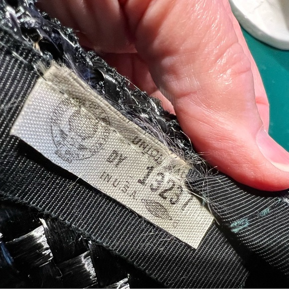 Antique Woman’s Pillbox style Hat 8 inch by “union”, made in the USA - Picture 8 of 8